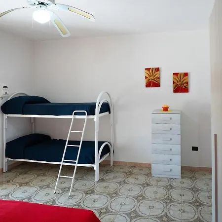 Casa Gino A 70 Mt Dalla Di Vakantiehuis *