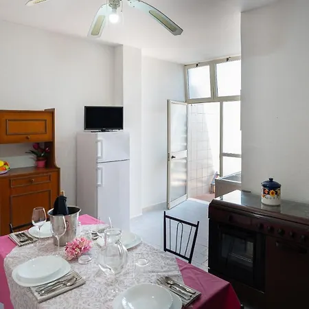 Casa Gino A 70 Mt Dalla Di *